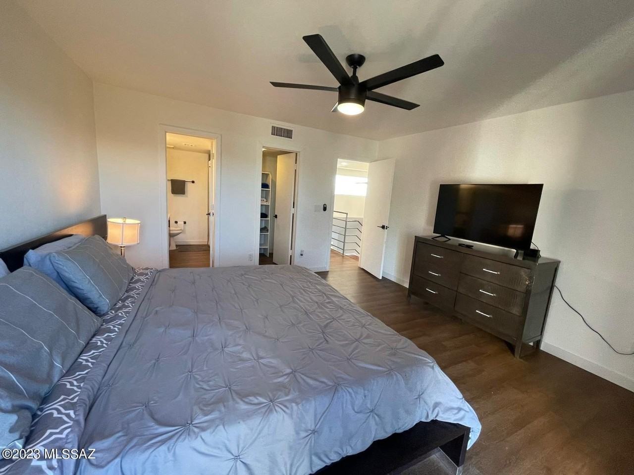 5233 N 1st Ave - Photo 5 of 21