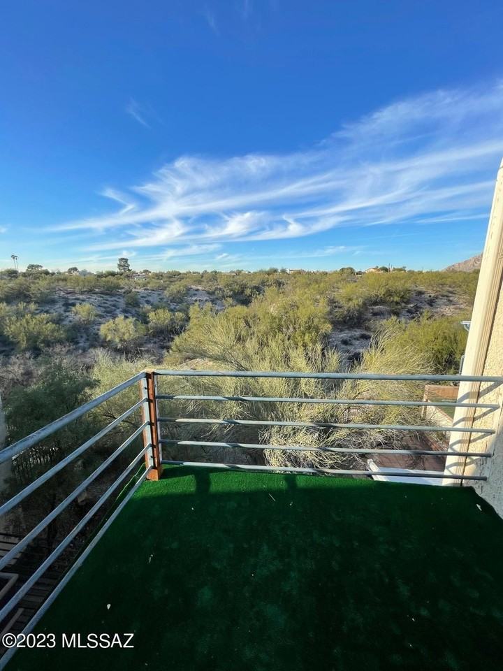 5233 N 1st Ave - Photo 6 of 21