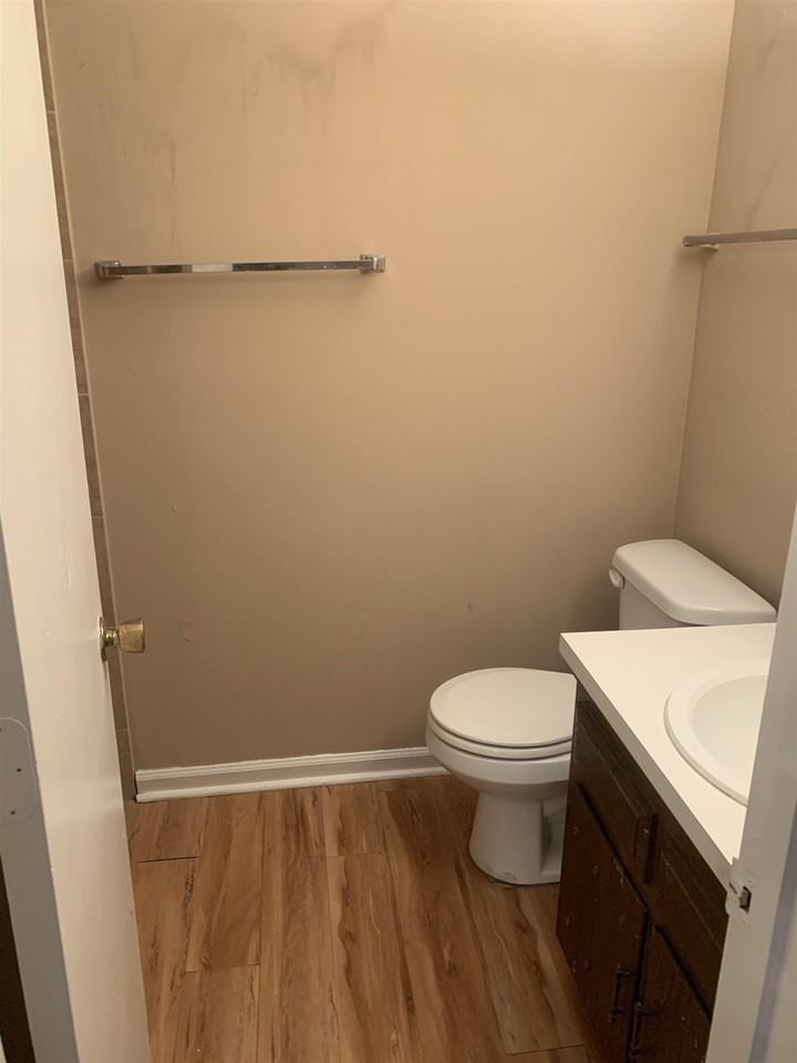 5627 Cypress Cir - Photo 6 of 14