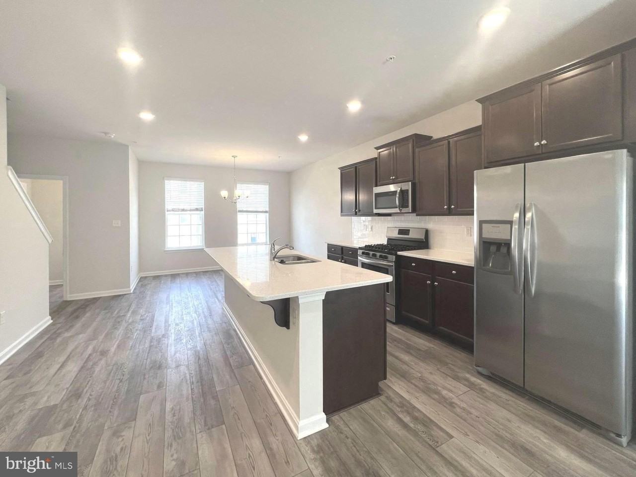 2013 Thornbrook Way - Photo 2 of 17