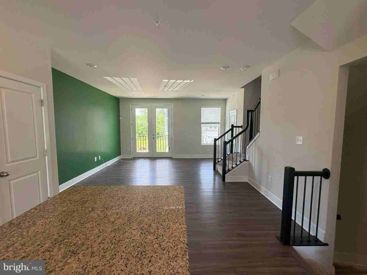 1815 Betterton Rd - Photo 7 of 12