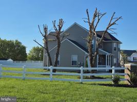 featured image of 2440 Shellcove Ct