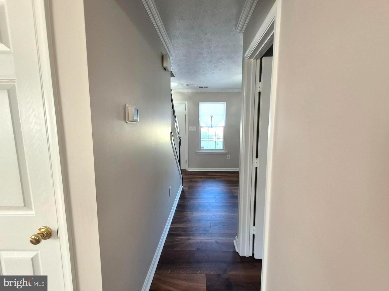 2440 Shellcove Ct - Photo 7 of 23