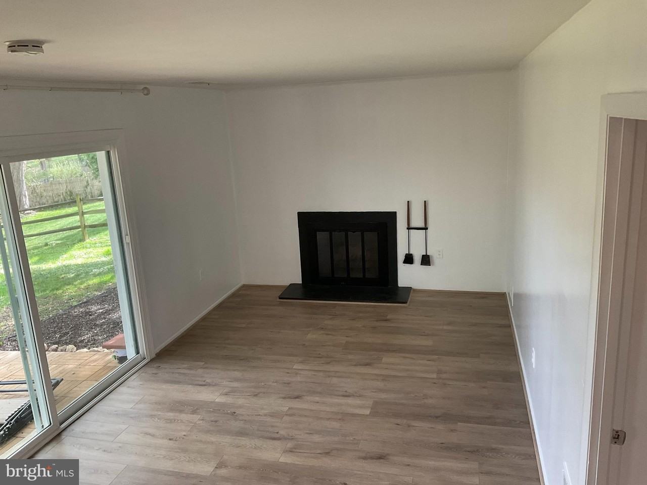 18917 Alpenglow Ln - Photo 4 of 7