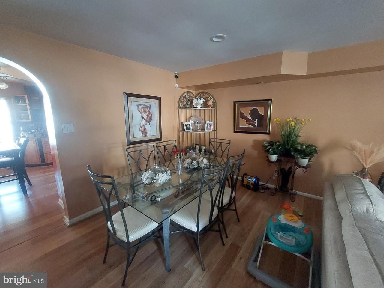 1110 Sheffield Ct - Photo 4 of 15