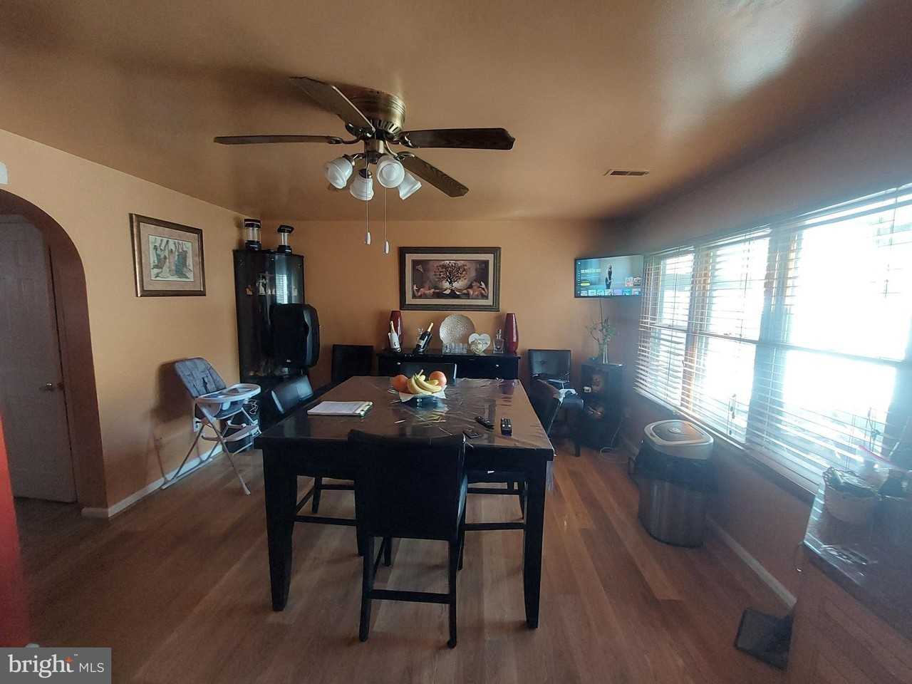 1110 Sheffield Ct - Photo 7 of 15