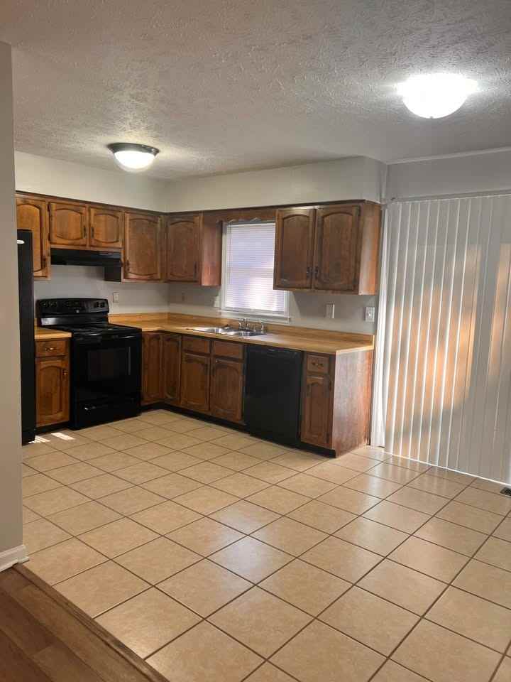 Bay West Court NEW - 117 #117 - Photo 4 of 6