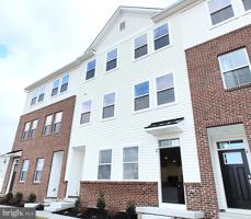 featured image of 3 Wafer Aly #B