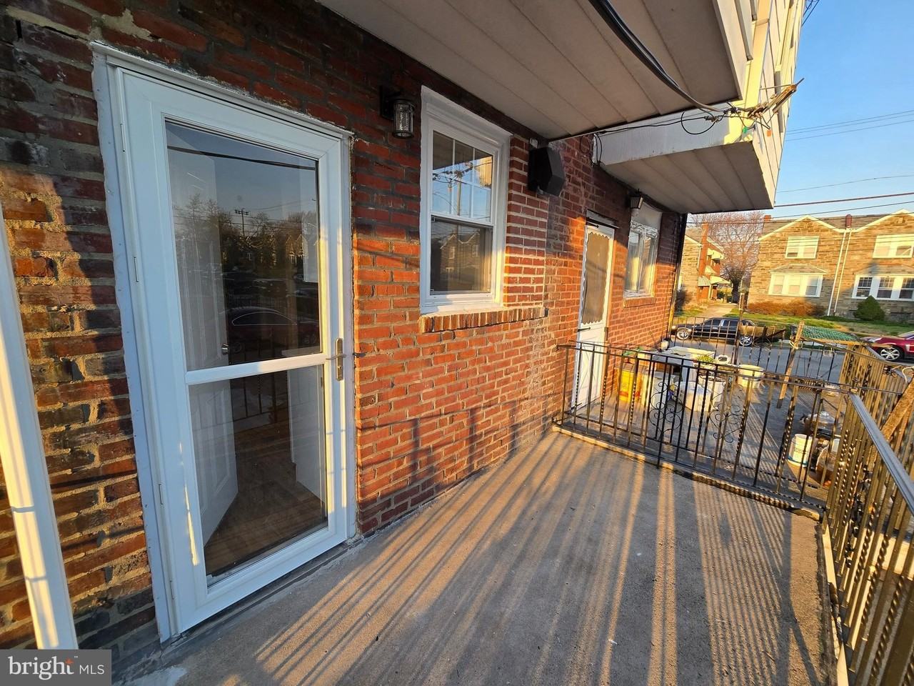 94 W Nedro Ave ## 00 - Photo 7 of 32