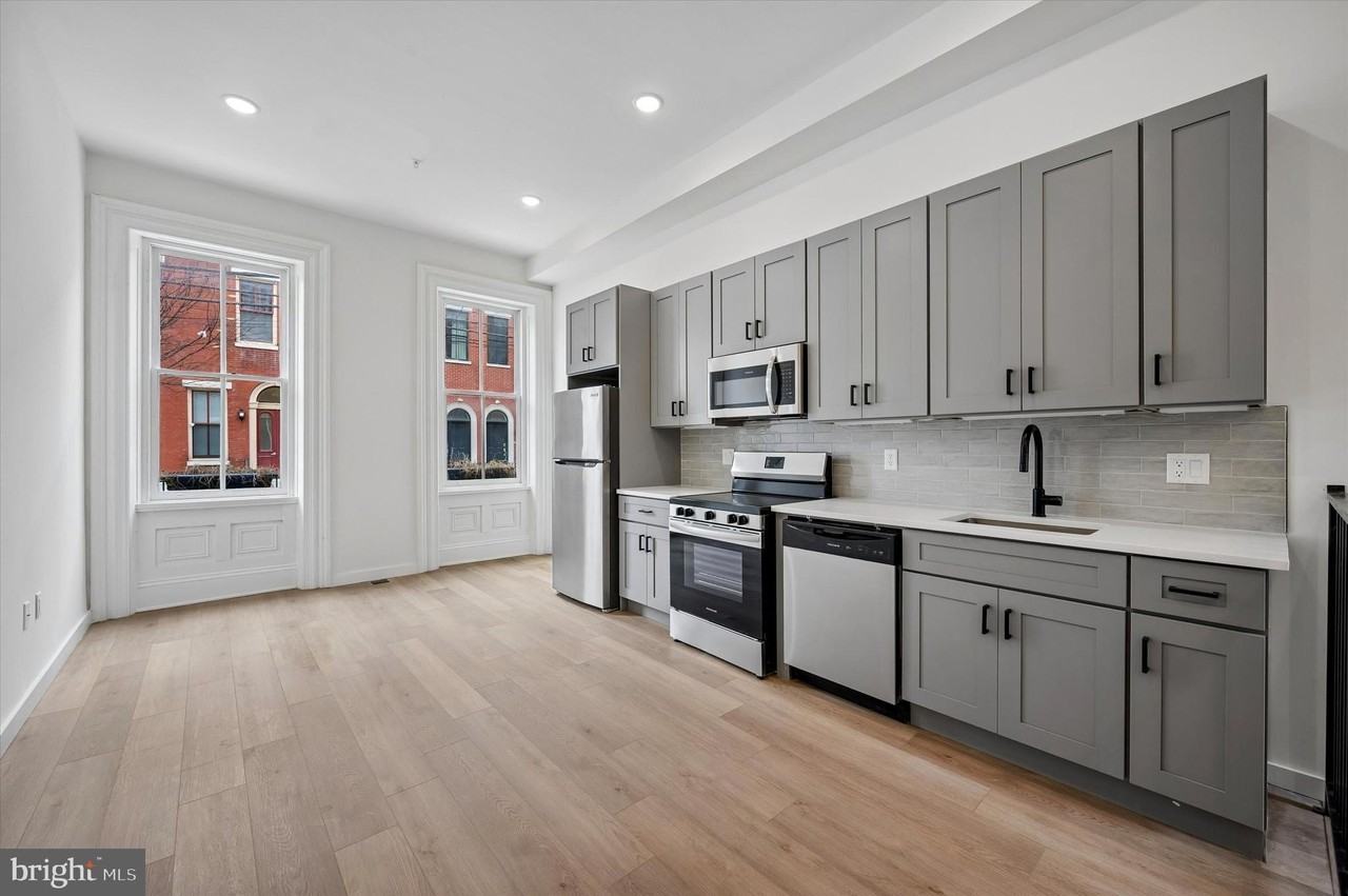 627 N 16th St Unit 101 - Photo 2 of 8