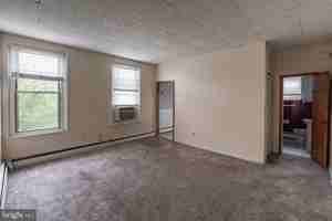 featured image of 1325 W Porter St #UPPER