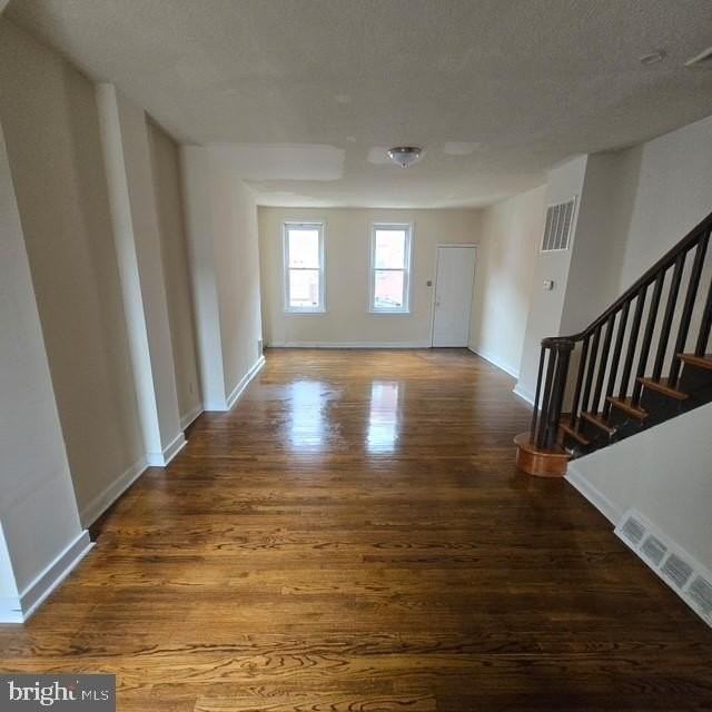 3030 Martha St - Photo 2 of 5