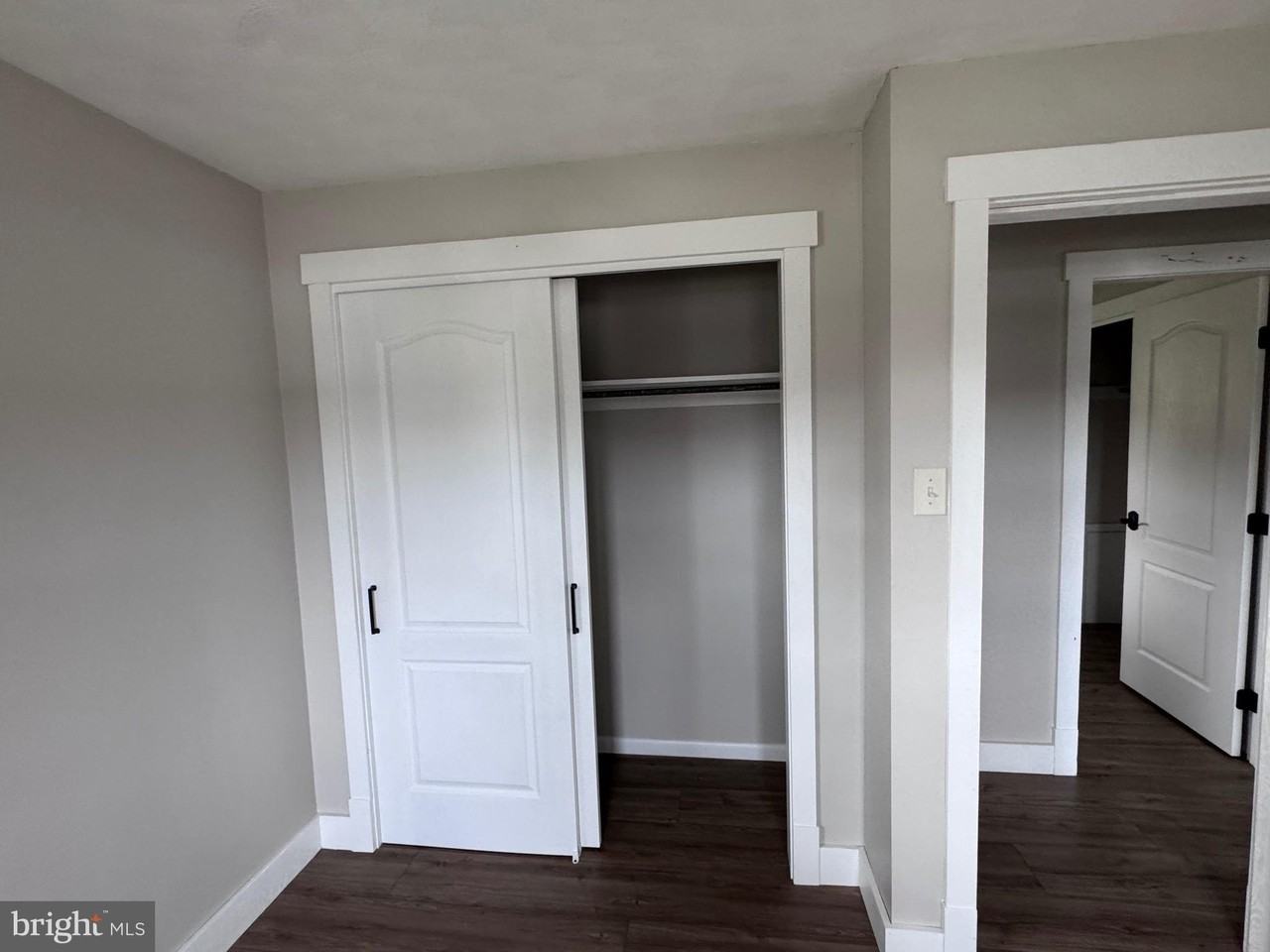 2674 Seven Valleys Rd - Photo 7 of 9