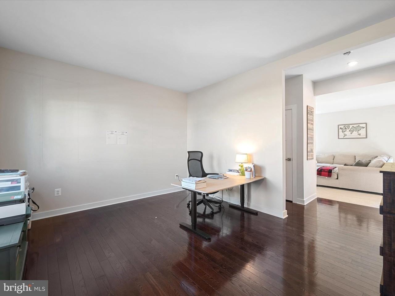 124 Emperor Dr - Photo 7 of 28