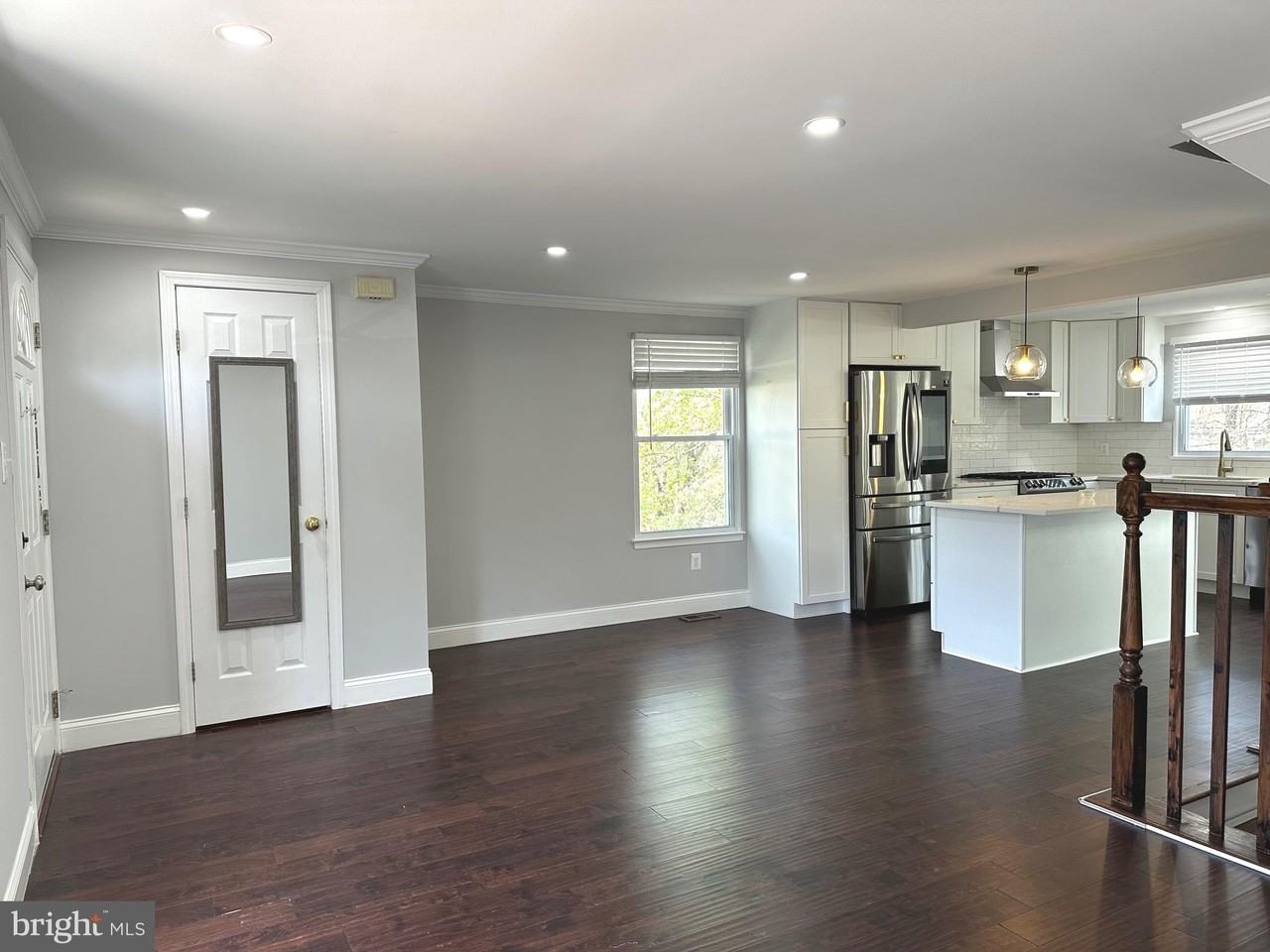 14632 Stone Crossing Ct - Photo 4 of 38