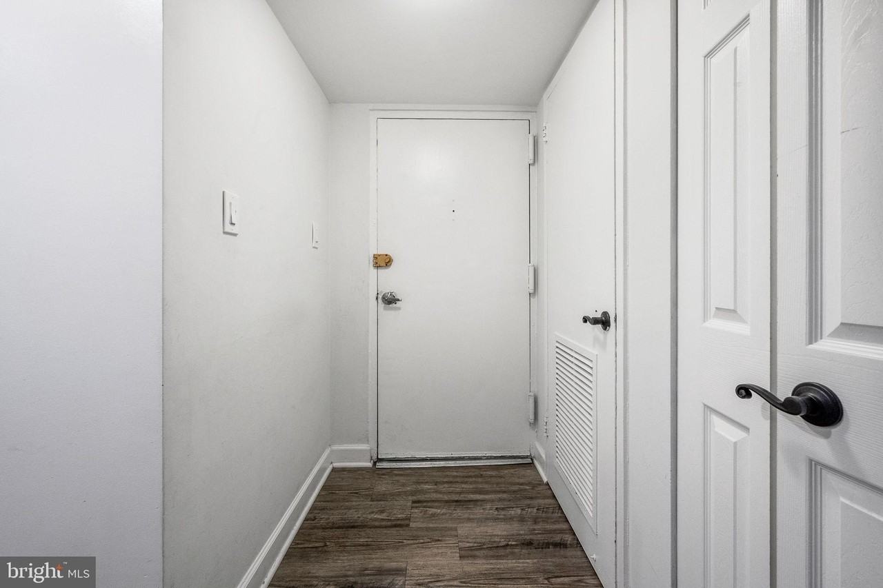 1423 Northgate Sq Unit 1423-11c - Photo 6 of 30