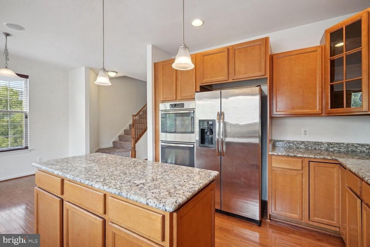 9074 Belo Gate Dr - Photo 3 of 16