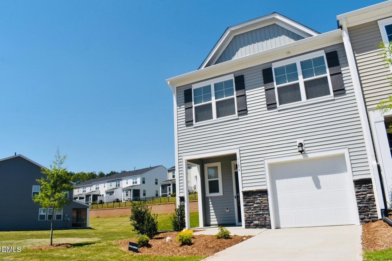 1184 Pate Farm Ln - Photo 2 of 50