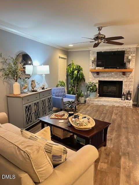 101 Lake Pine Dr - Photo 4 of 35