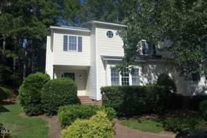 featured image of 439 Crossvine Close