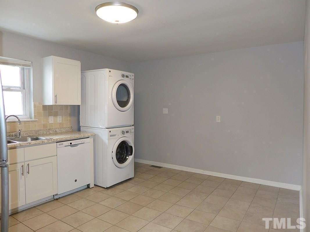 1411 Gearwood Ave - Photo 7 of 15