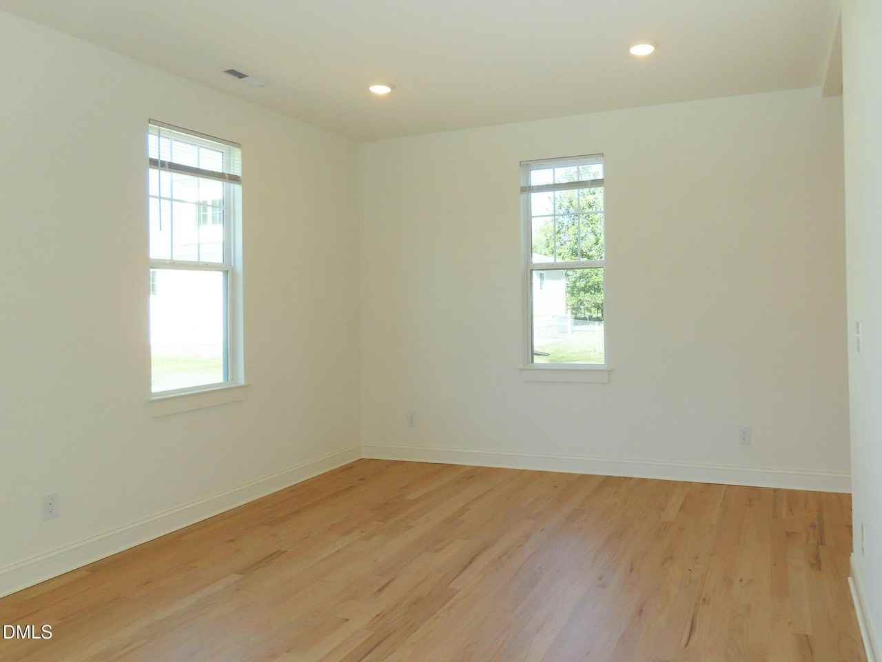 2812 Cascadilla St - Photo 4 of 13