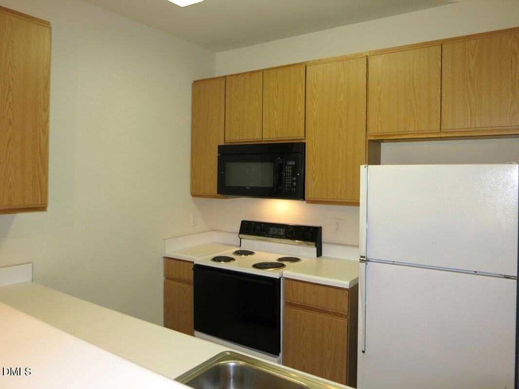 101 Rock Haven Rd #E502 - Photo 6 of 16
