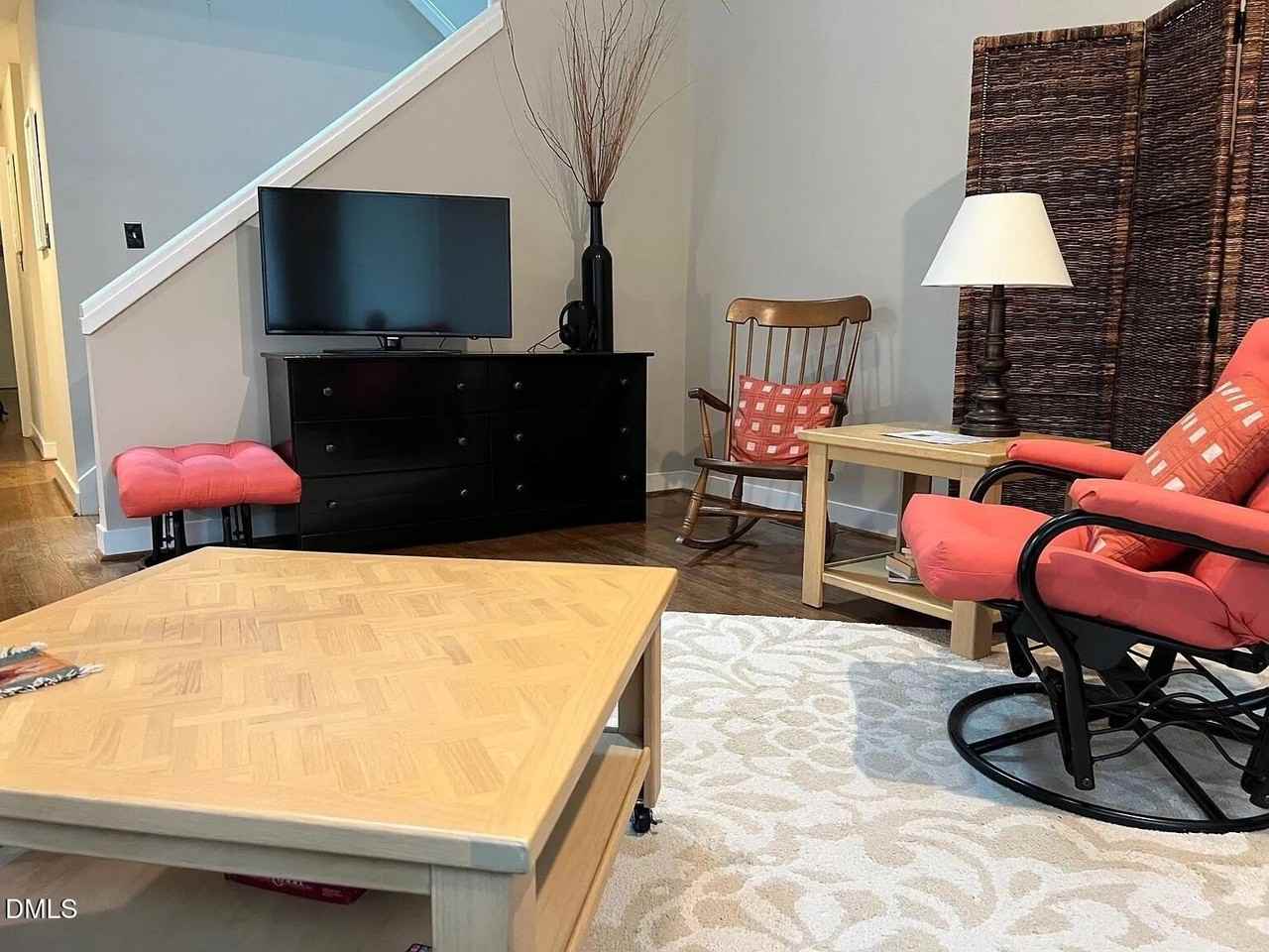 23 Bloomsbury Ct - Photo 6 of 24