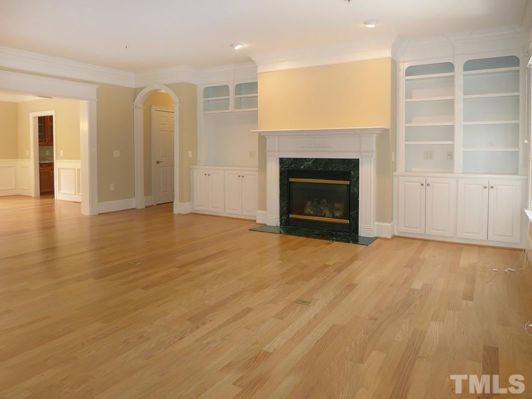 413 W Barbee Chapel Rd - Photo 3 of 22