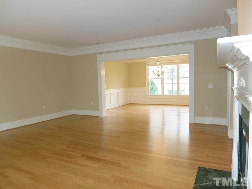 413 W Barbee Chapel Rd - Photo 6 of 22