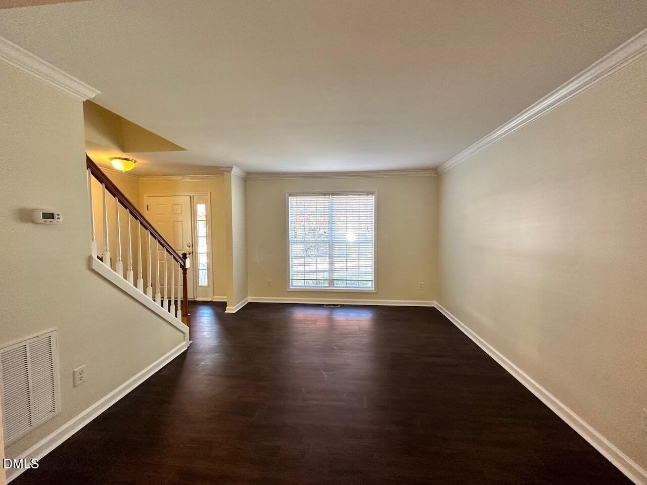 2013 Henniker St - Photo 5 of 29