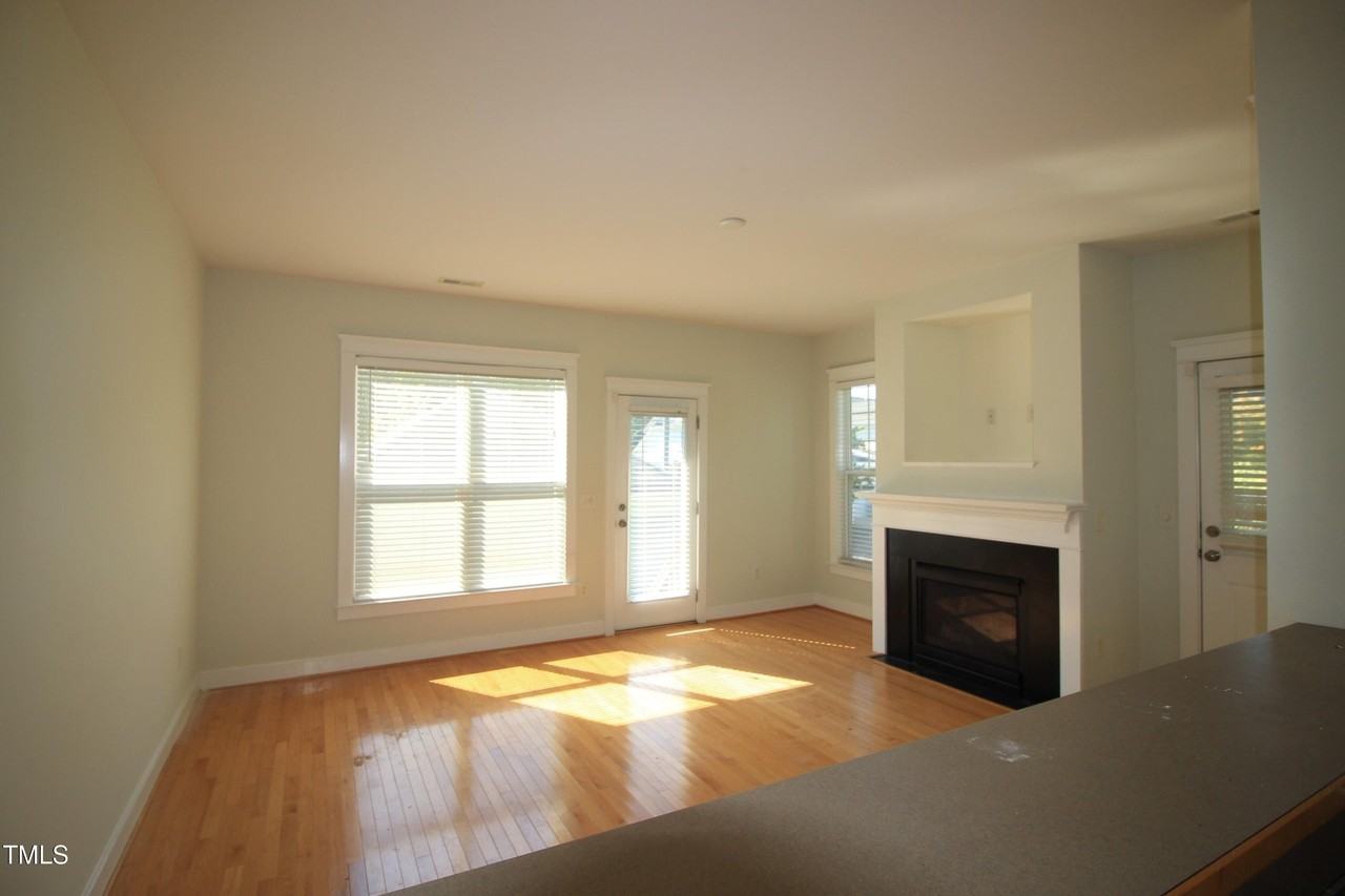 4433 All Points View Way - Photo 6 of 23