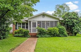 featured image of 1613 2nd Ave Unit 101