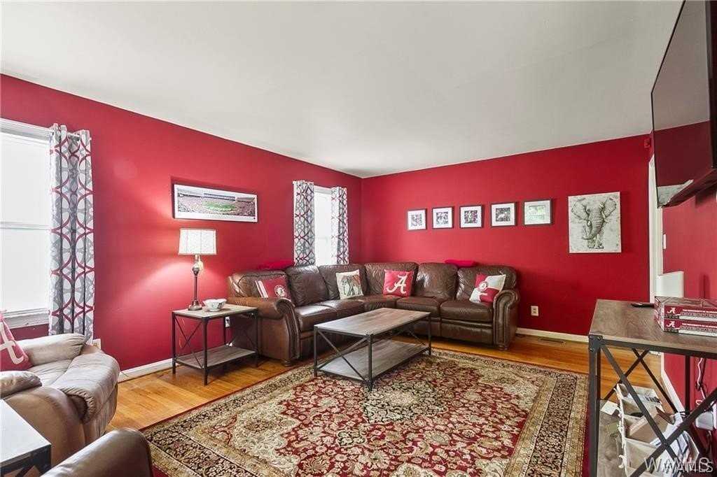 1613 2nd Ave Unit 101 - Photo 4 of 28