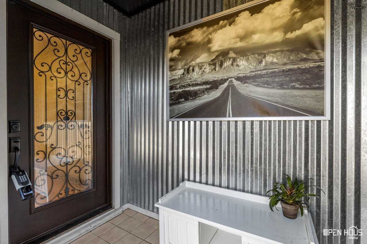 4337 Faith Rd - Photo 5 of 29