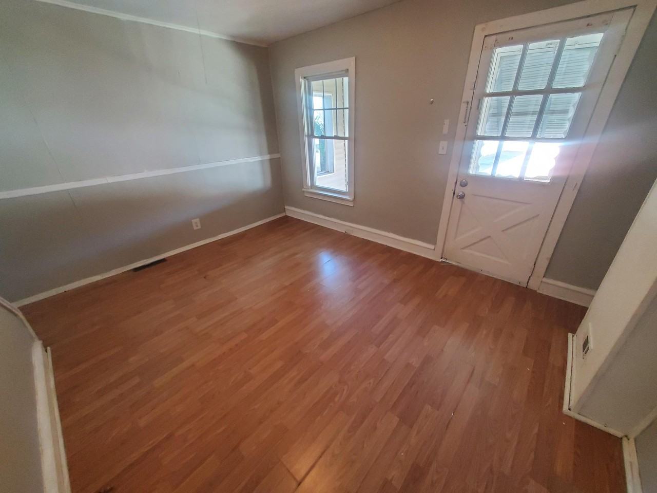 1736 Fairview St #1 - Photo 3 of 16