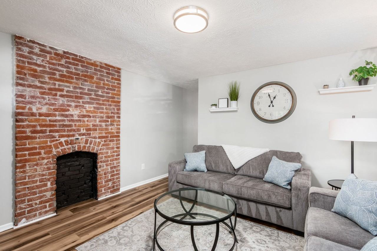 958976 S Champion Ave #970 - Photo 4 of 21