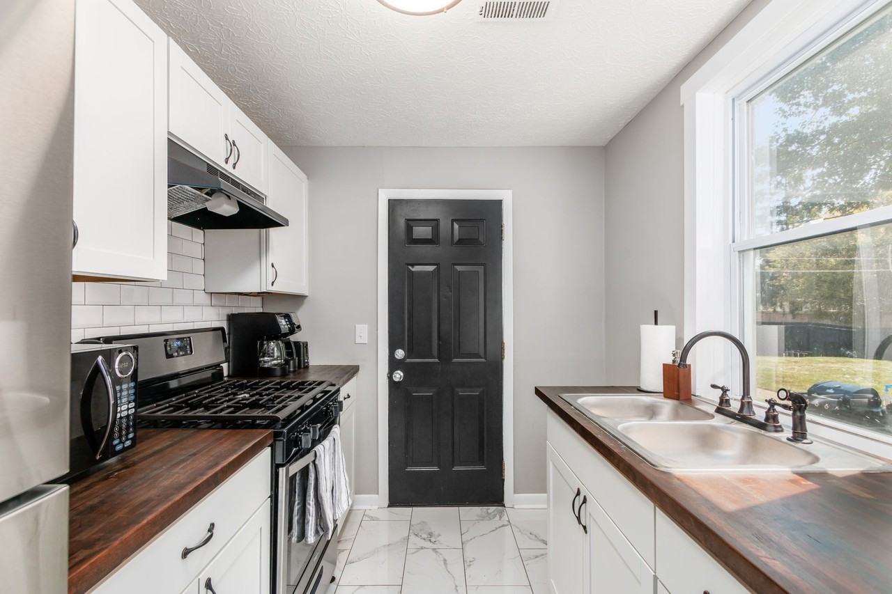 958976 S Champion Ave #970 - Photo 5 of 21