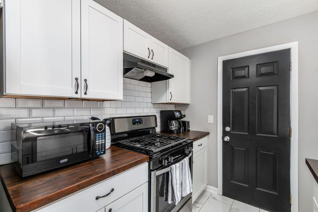 958976 S Champion Ave #970 - Photo 6 of 21