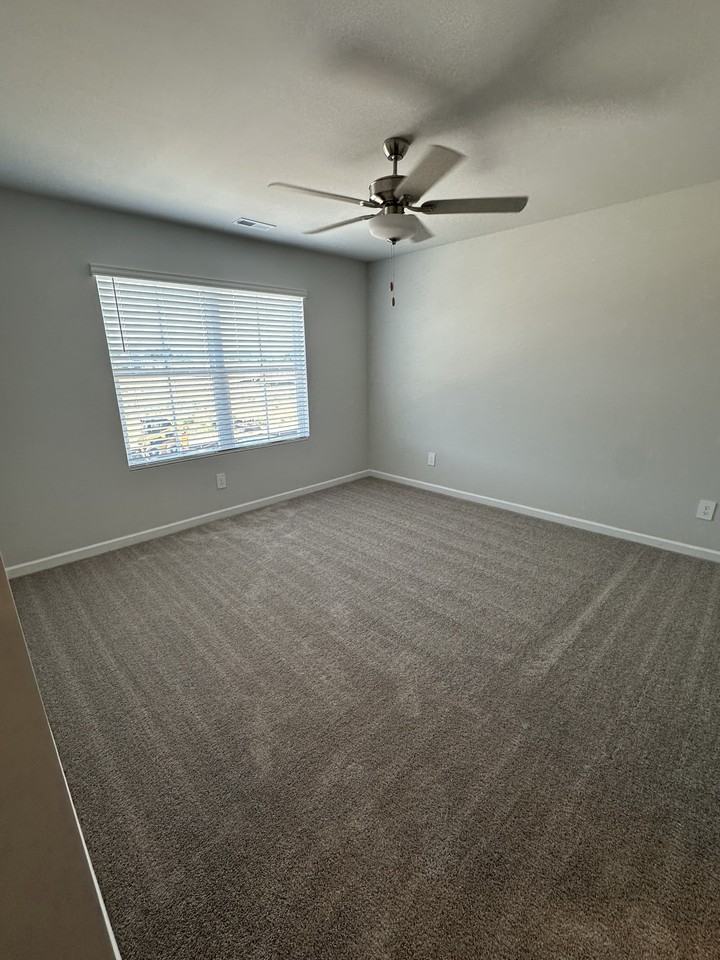 Hudson Rd #1 - Photo 4 of 14