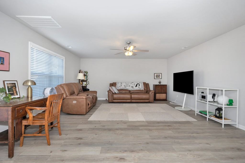 14665 Bowman St #1 - Photo 5 of 13