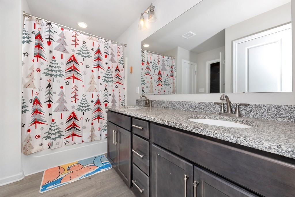 14665 Bowman St #1 - Photo 6 of 13