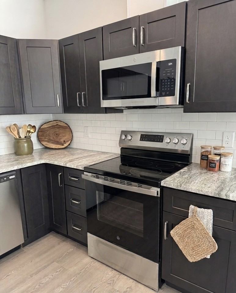 4108 Bluebill Dr Unit 1 #1 - Photo 6 of 10