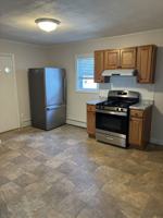 featured image of 38 Hunting St #2