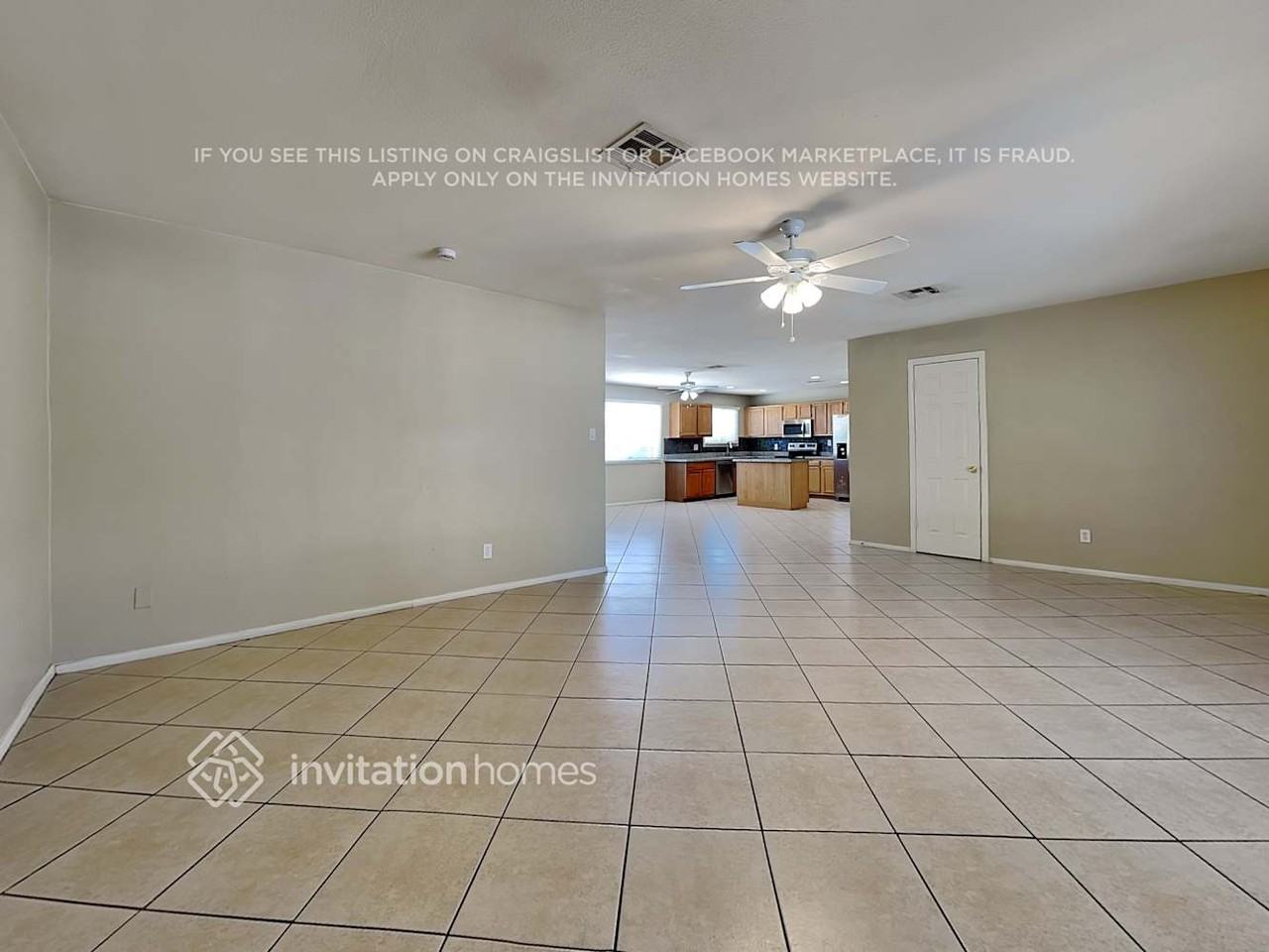 7818 W Fairmount Ave - Photo 3 of 19