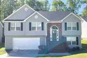 featured image of 1613 Virgil Pond Ln