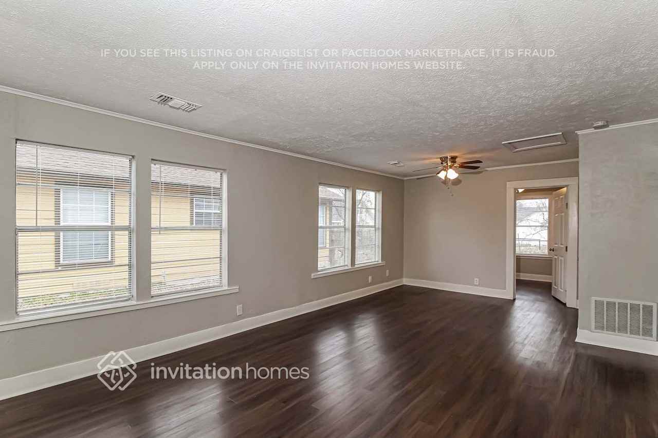 401 Marshall St - Photo 3 of 16