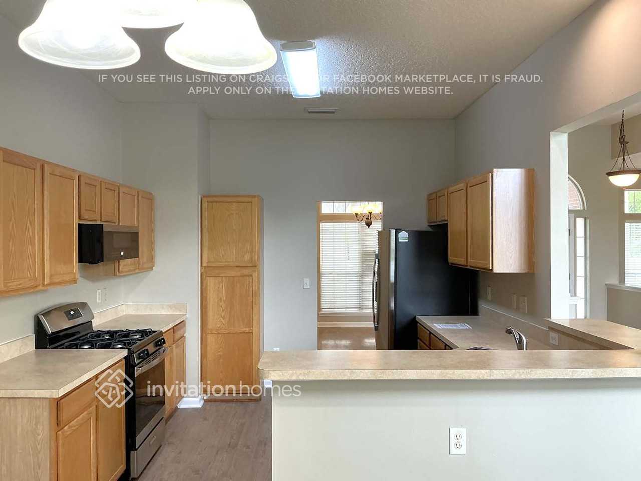 12766 Dunns View Dr - Photo 5 of 15