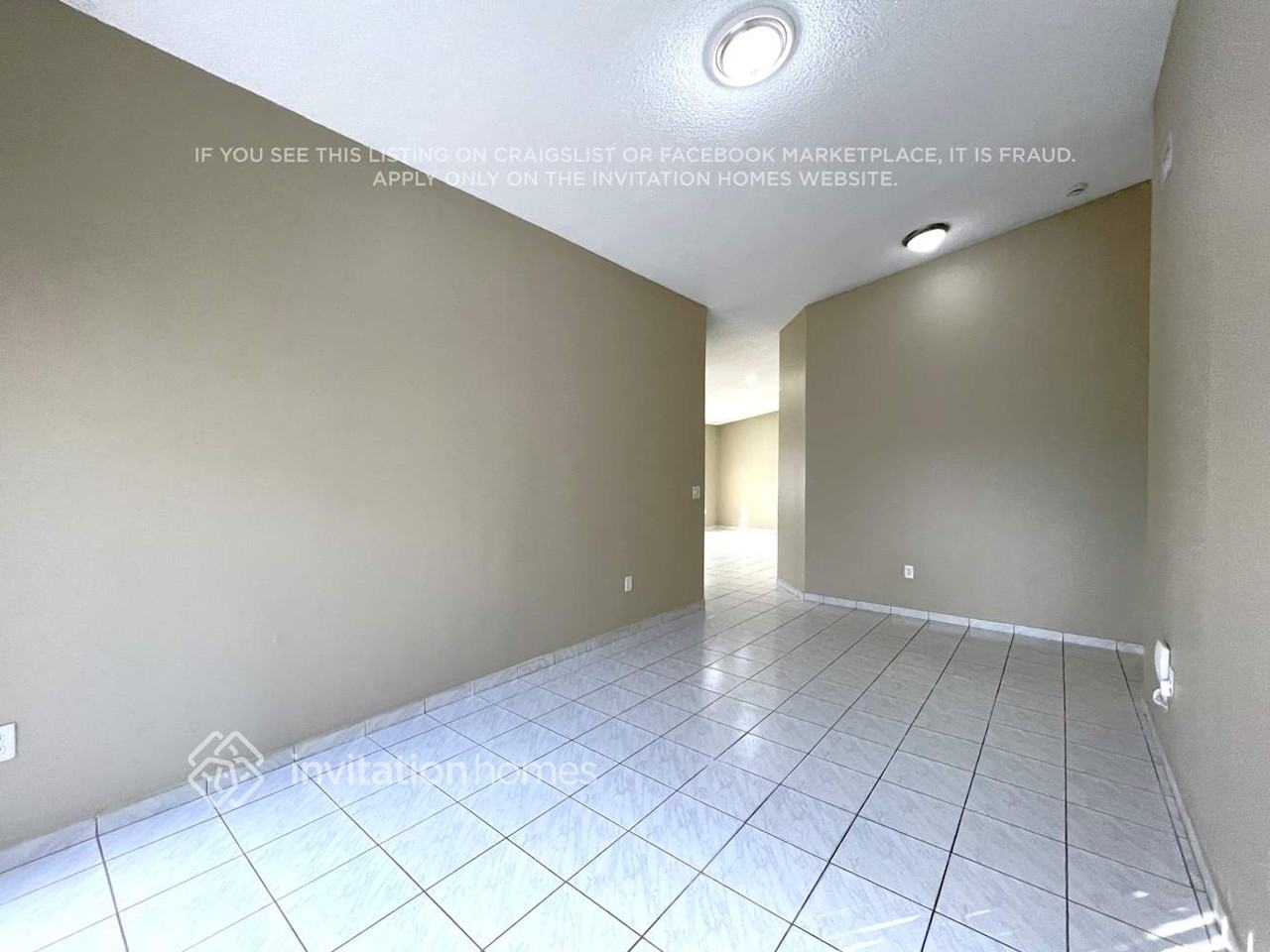 14272 Sw 52nd St - Photo 5 of 20