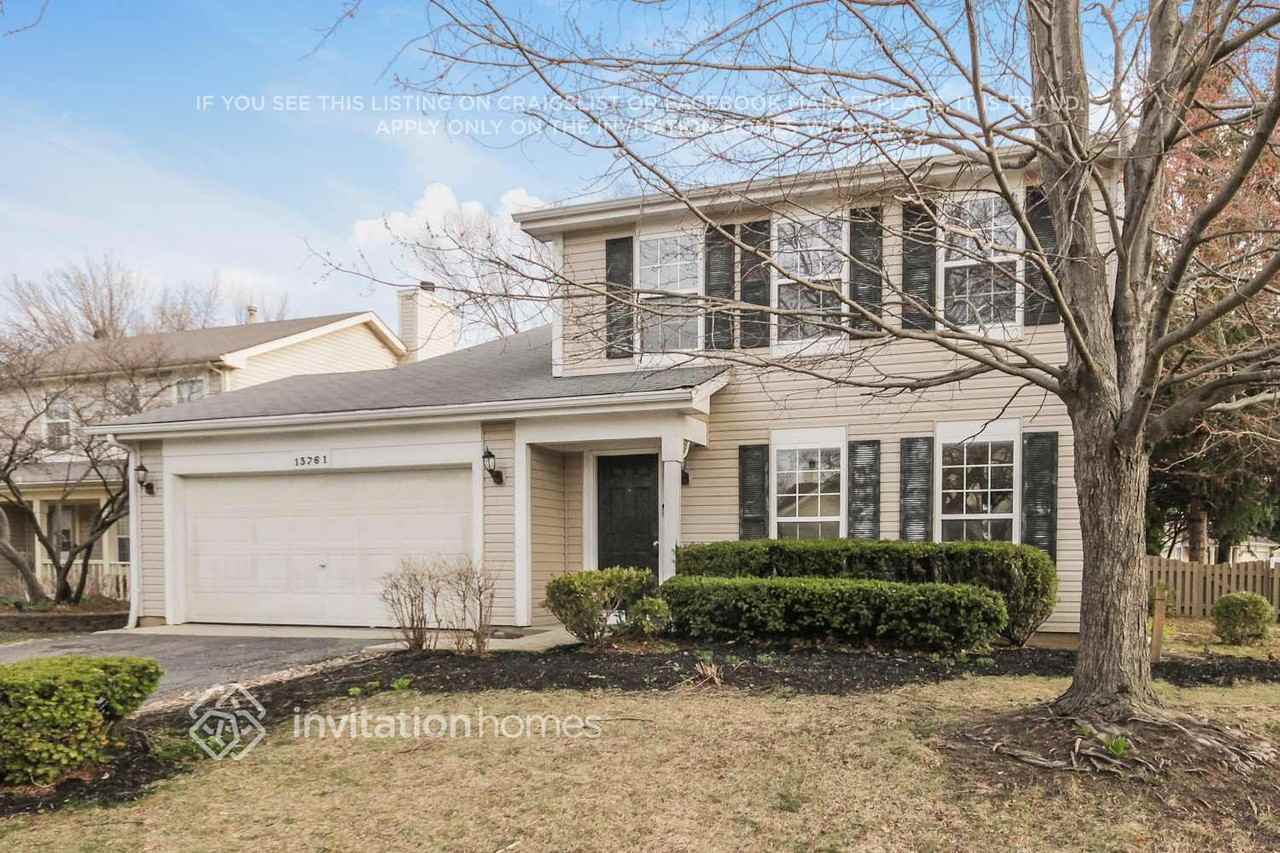 13761 S Jonesport Cir - Photo 2 of 18